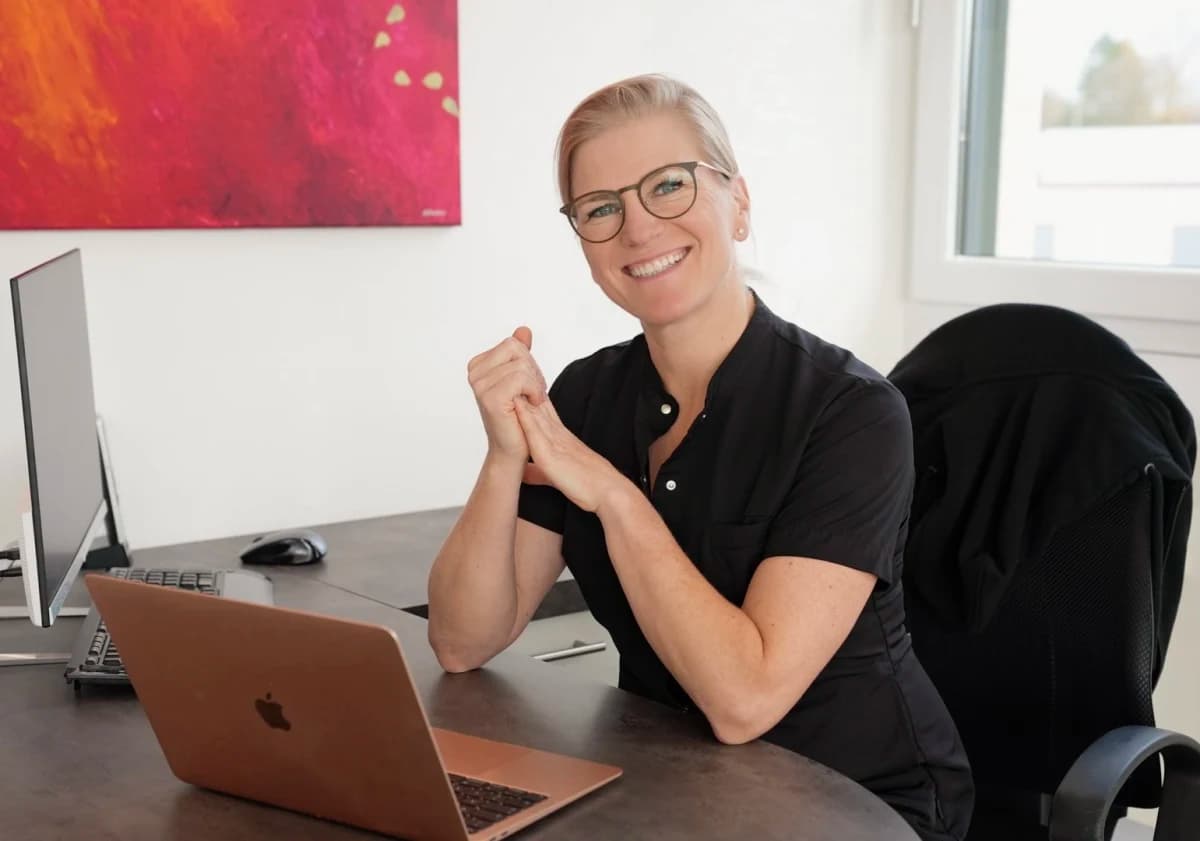 Dein Traumjob in Dortmund – Wir suchen DICH! Zahnarzt / Zahnärztin, ZFA & mehr (m/w/d)